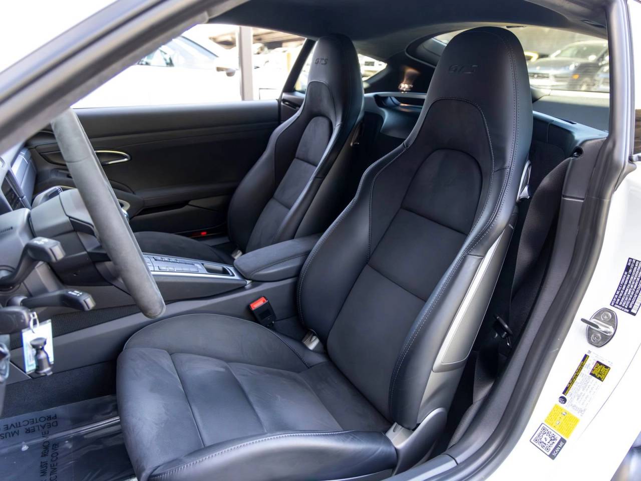 2025 Porsche 718 Cayman GTS 4.0