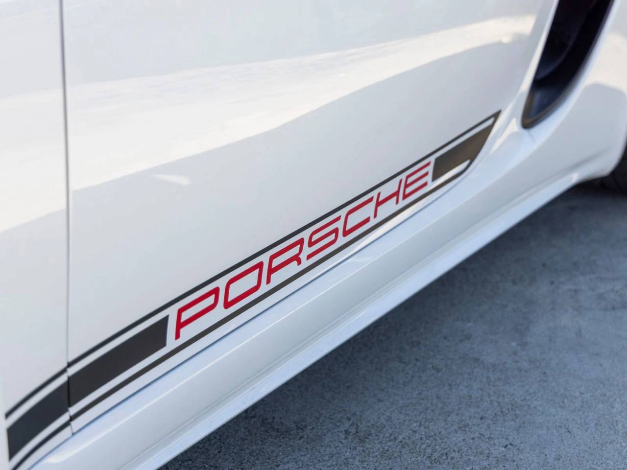 2025 Porsche 718 Cayman GTS 4.0