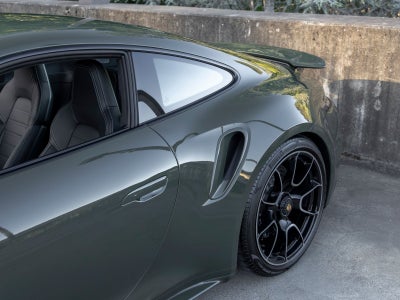 2025 Porsche 911 Turbo S