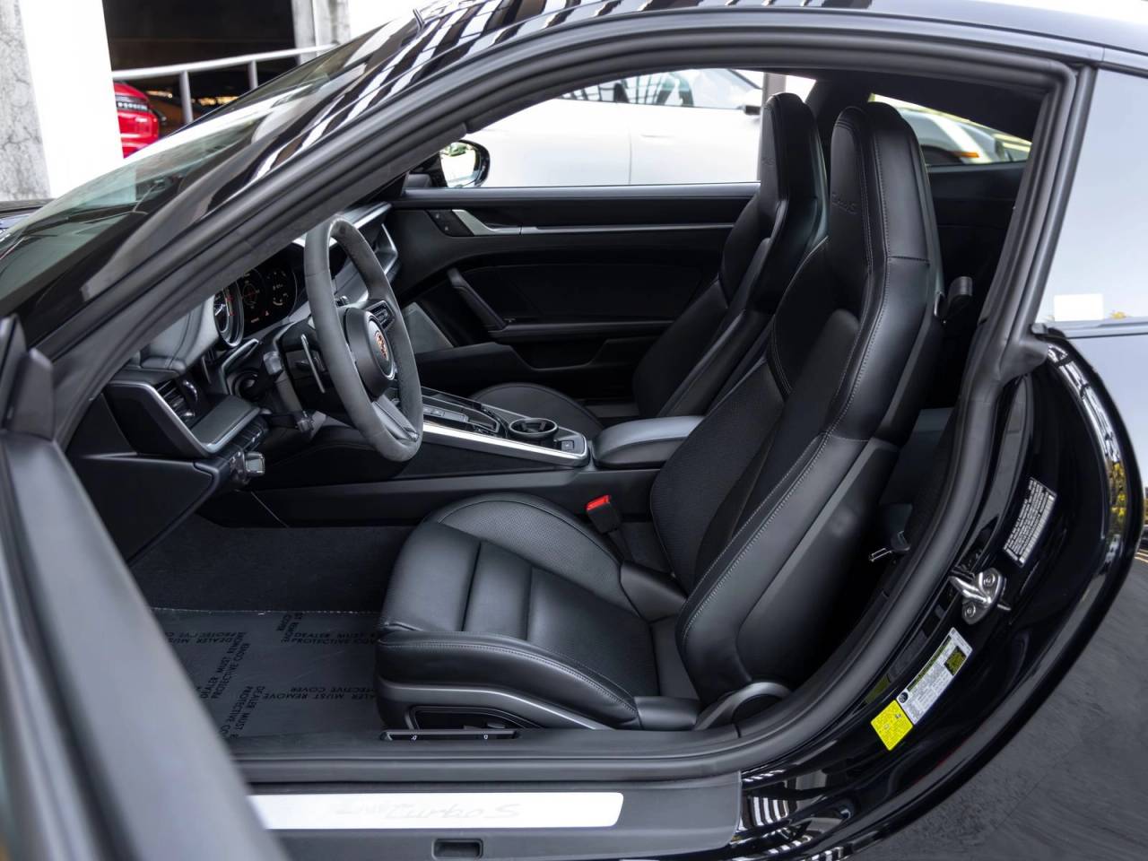 2025 Porsche 911 911 Turbo S