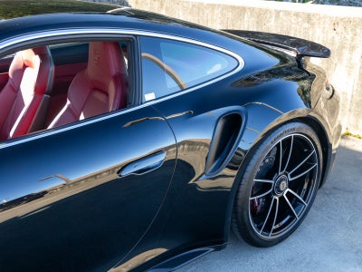 2021 Porsche 911 911 Turbo S (MY21)