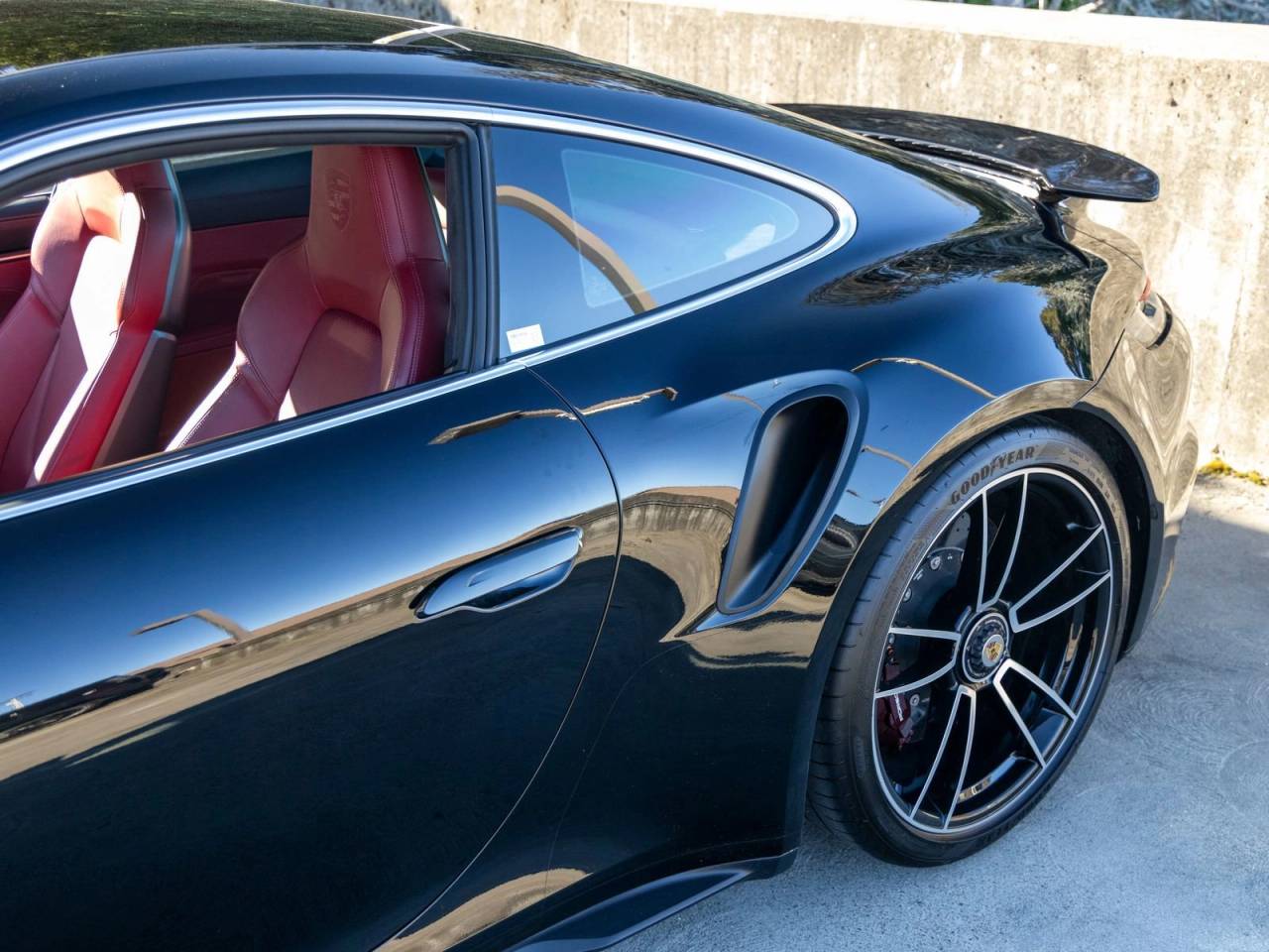 2021 Porsche 911 911 Turbo S (MY21)