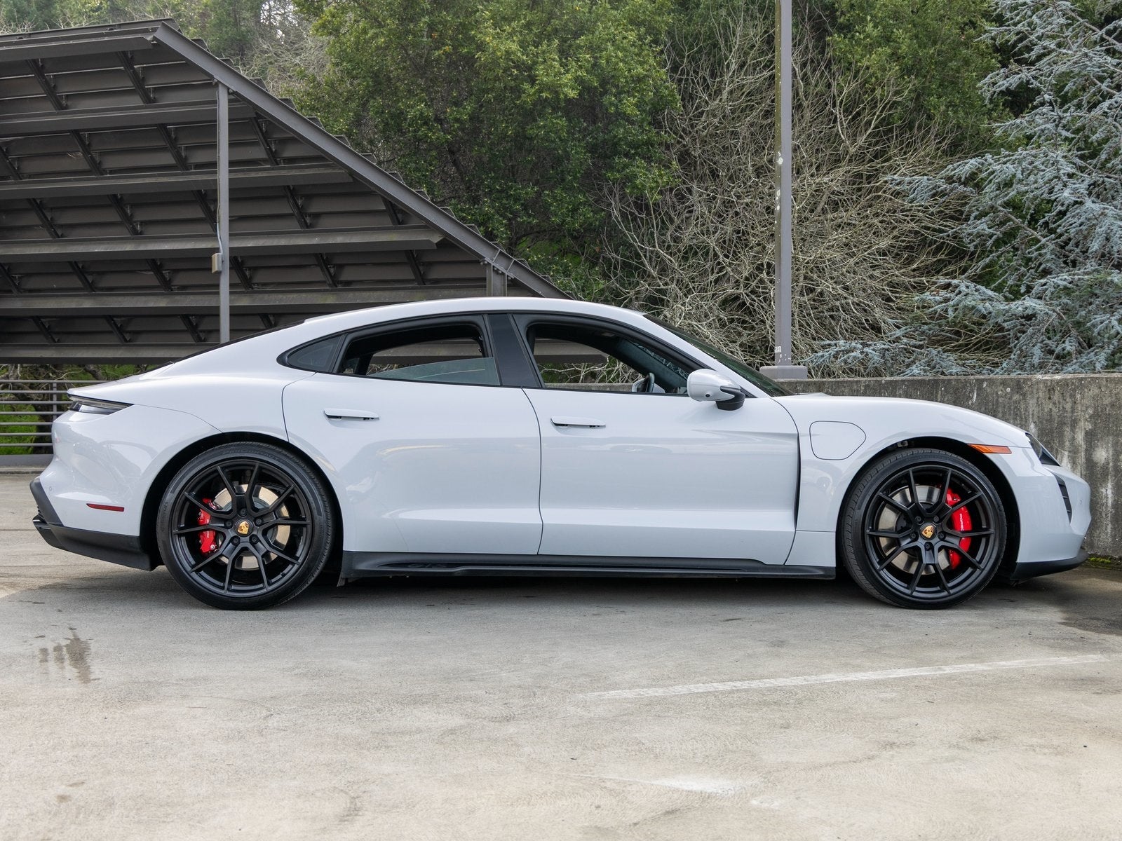 2023 Porsche Taycan Taycan GTS (MY23)