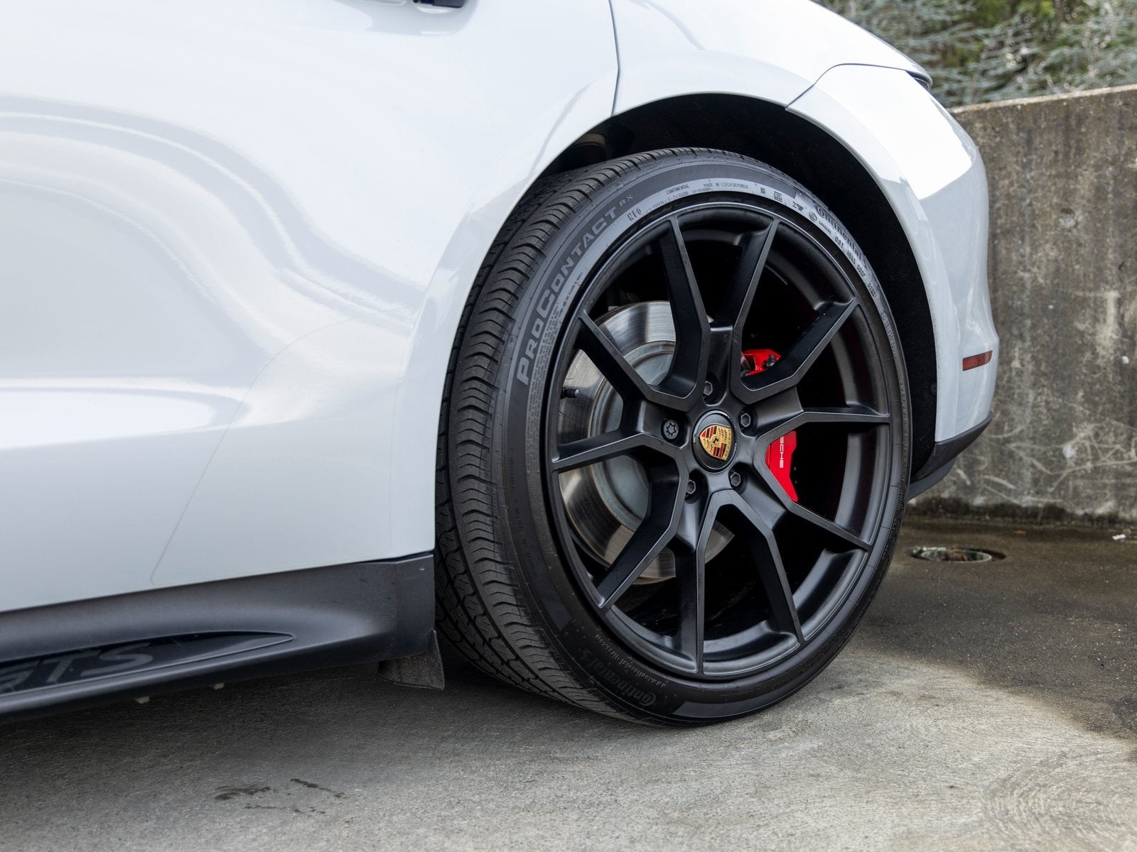 2023 Porsche Taycan Taycan GTS (MY23)