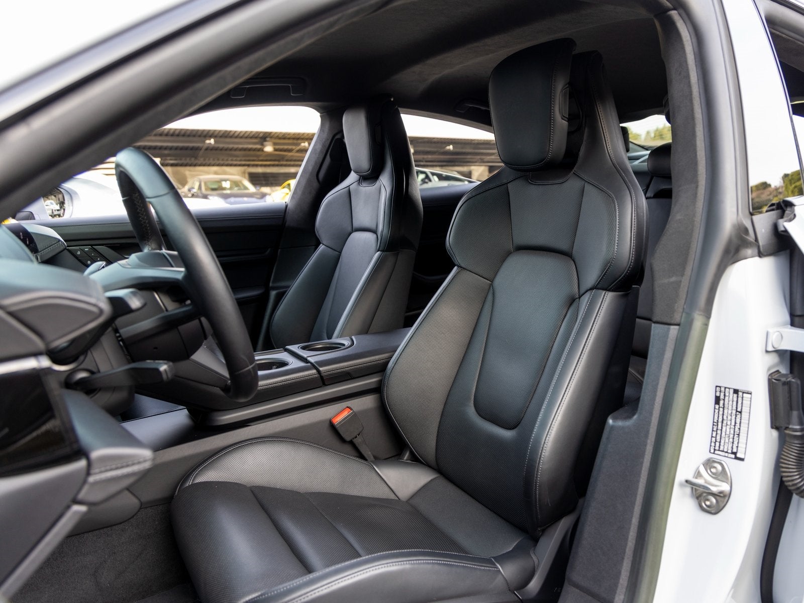 2023 Porsche Taycan Taycan GTS (MY23)