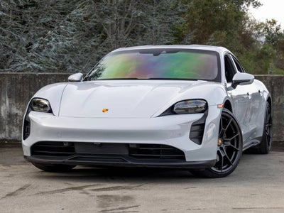 2023 Porsche Taycan Taycan GTS (MY23)