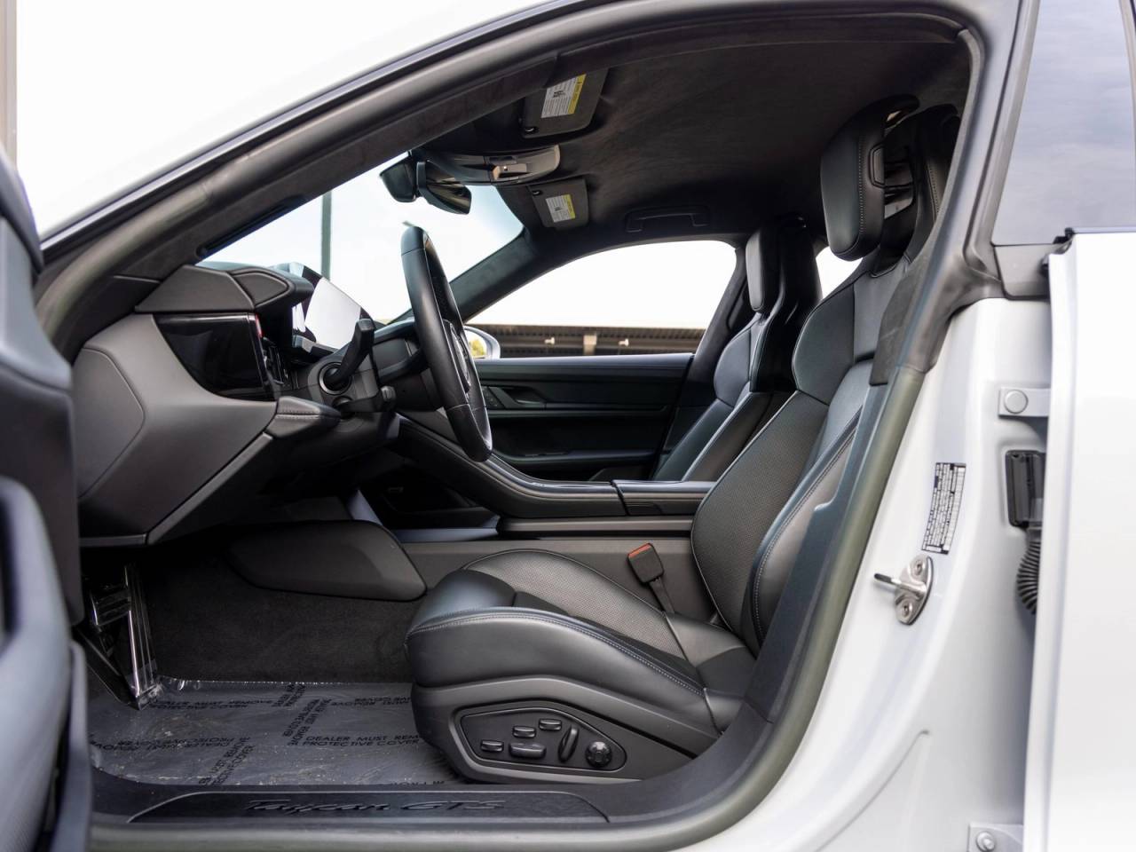 2023 Porsche Taycan Taycan GTS (MY23)