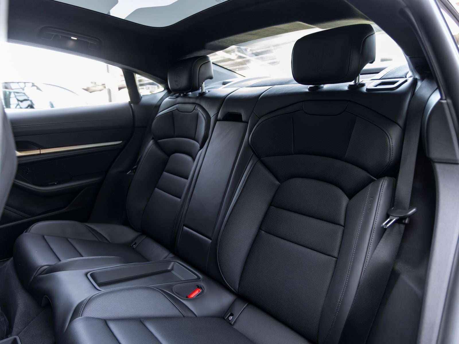 2025 Porsche Taycan Taycan GTS
