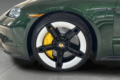 2025 Porsche Taycan Taycan GTS