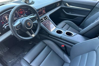 2025 Porsche Taycan Taycan GTS