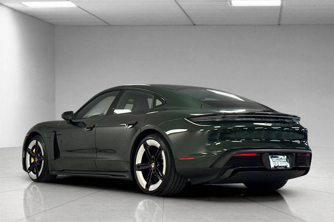 2025 Porsche Taycan Taycan GTS