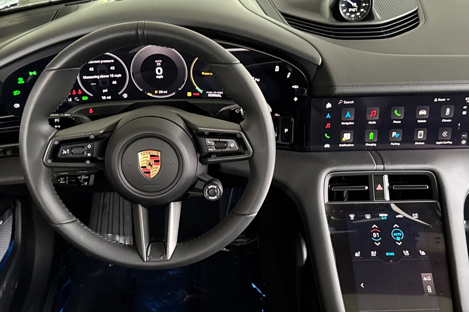 2025 Porsche Taycan Taycan GTS