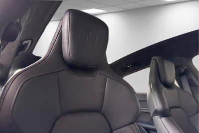 2025 Porsche Taycan Taycan GTS