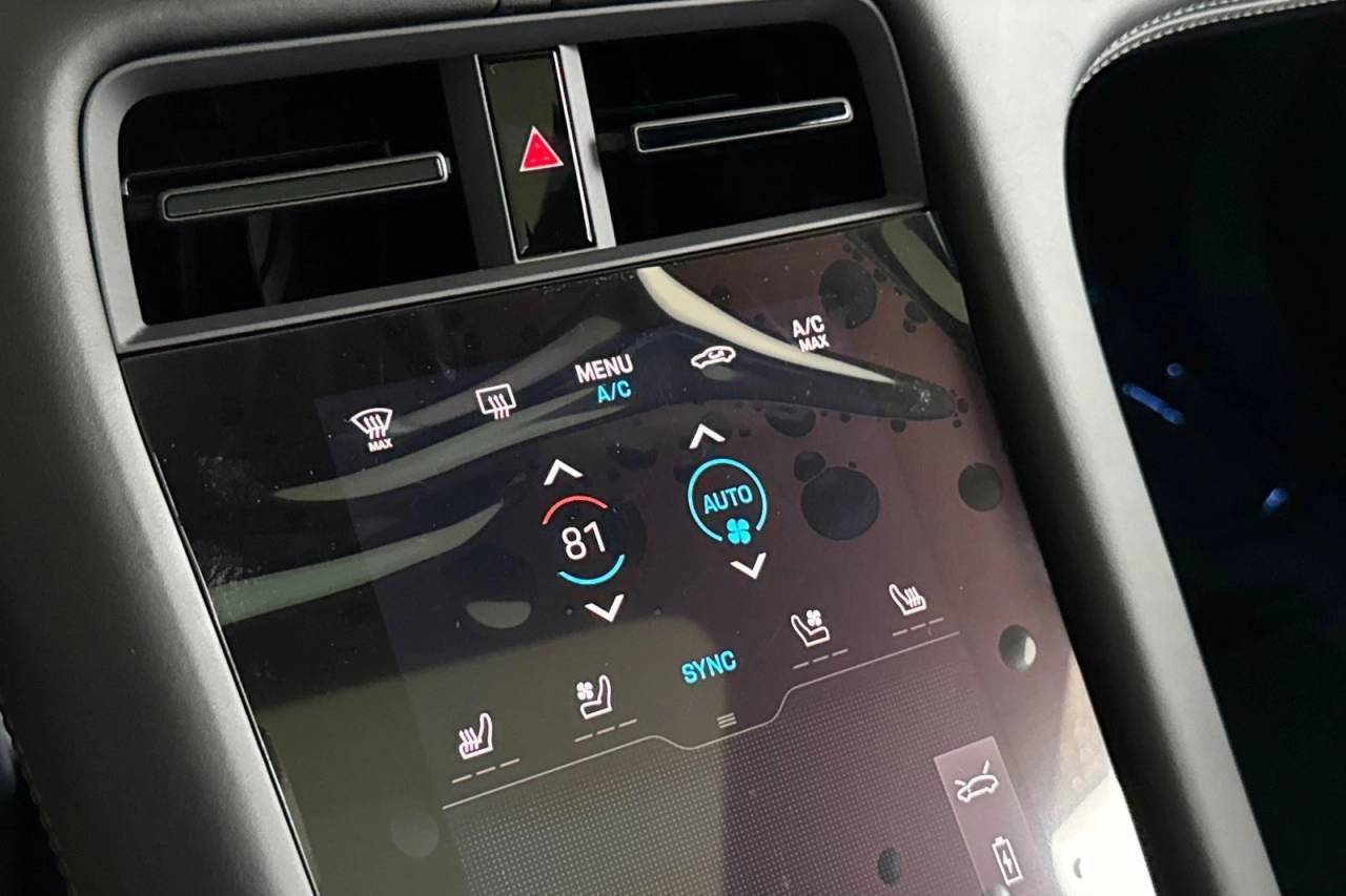 2025 Porsche Taycan Taycan GTS