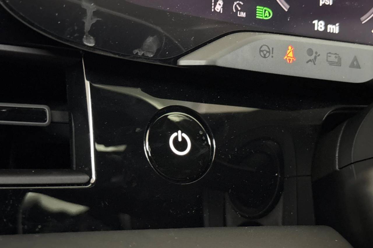 2025 Porsche Taycan Taycan GTS