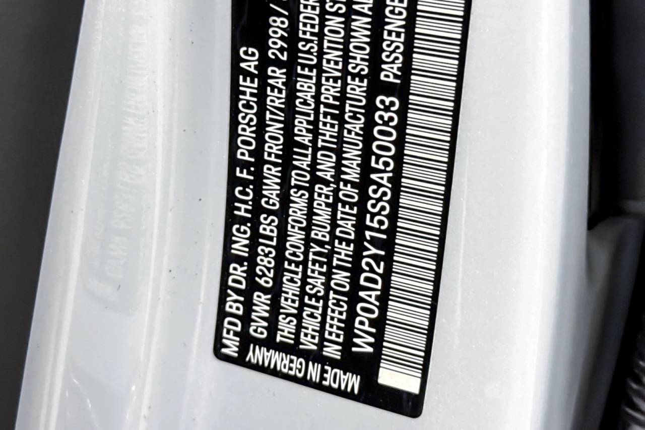 2025 Porsche Taycan Taycan GTS