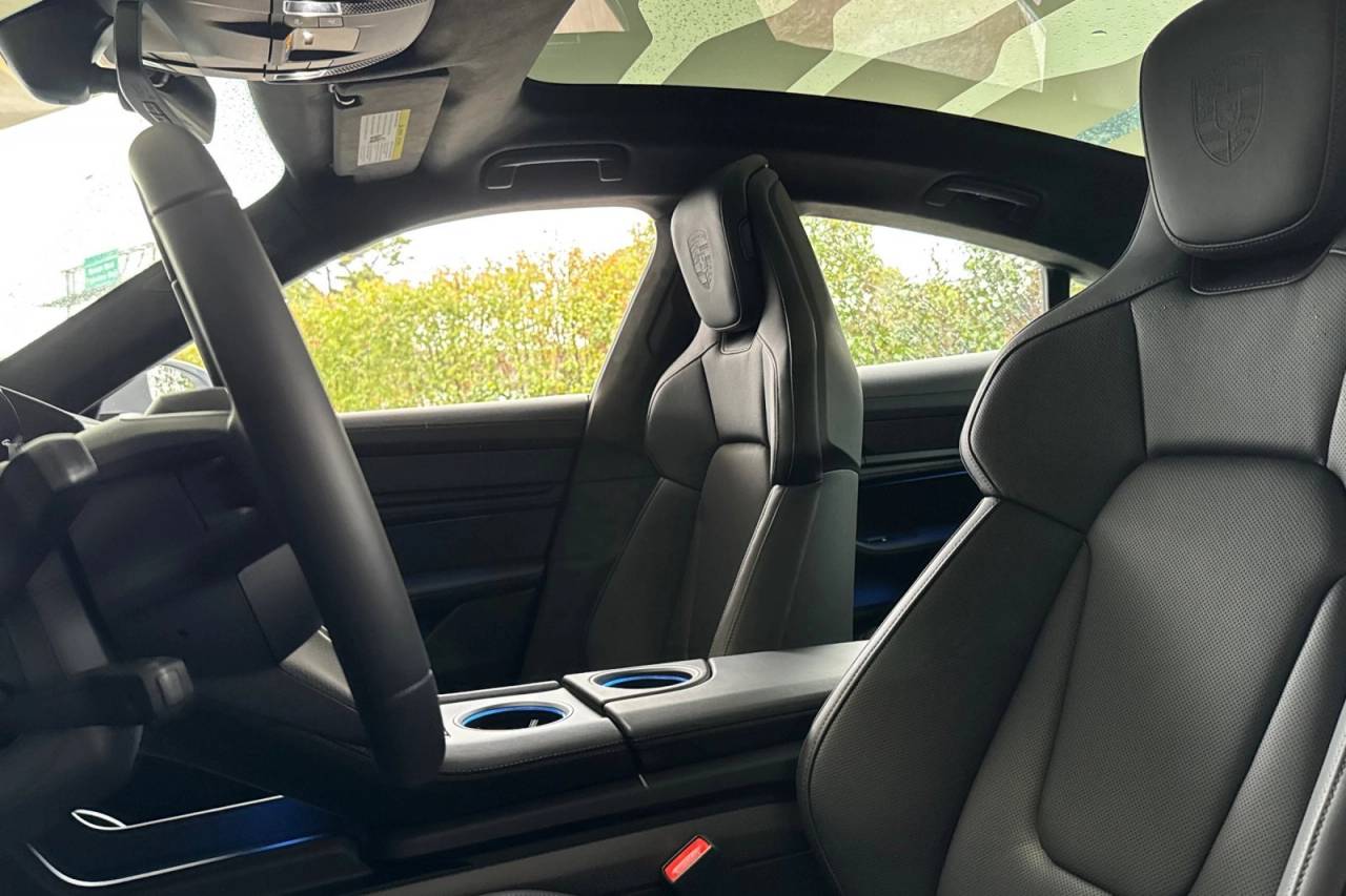 2025 Porsche Taycan Taycan GTS