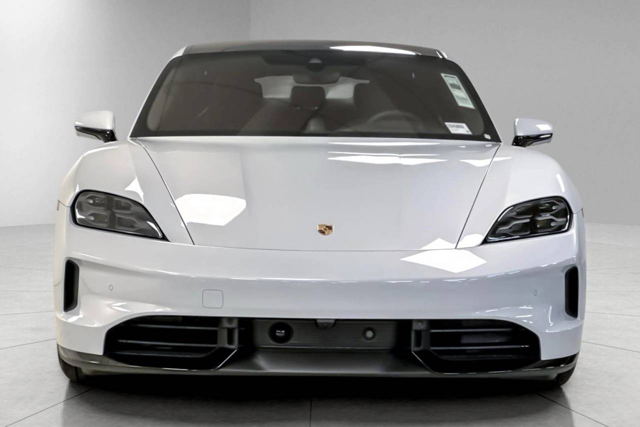 2025 Porsche Taycan Taycan GTS