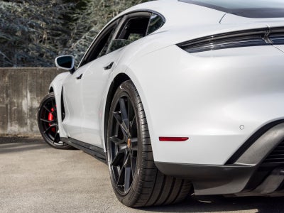 2024 Porsche Taycan Taycan GTS (MY24)