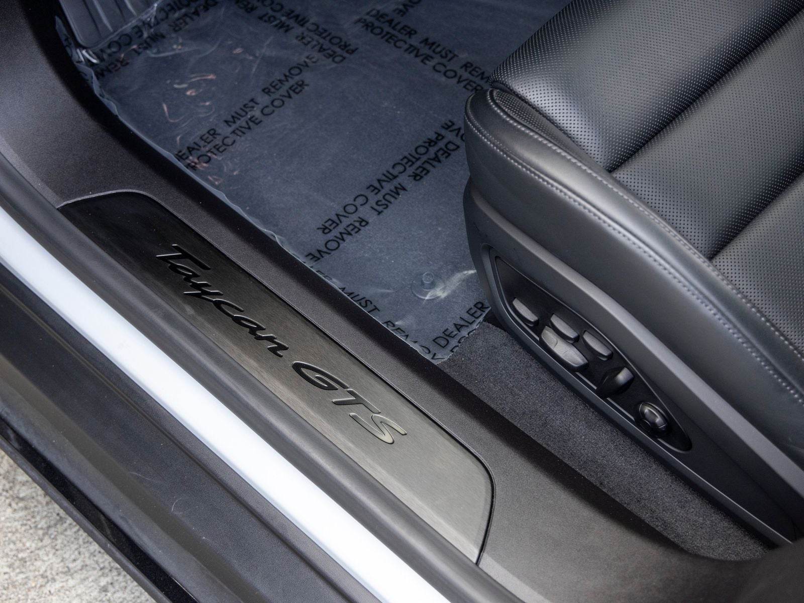 2024 Porsche Taycan Taycan GTS (MY24)