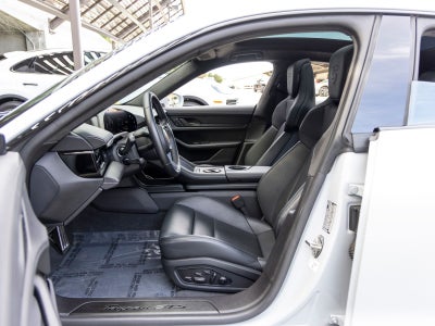 2024 Porsche Taycan Taycan GTS (MY24)