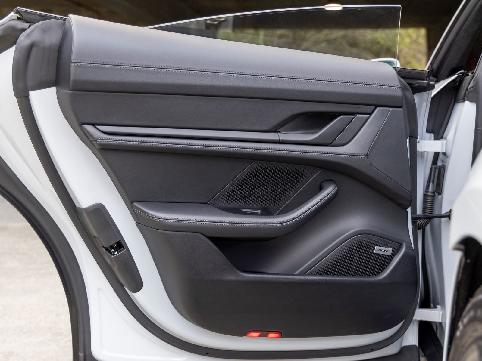 2024 Porsche Taycan Taycan GTS (MY24)