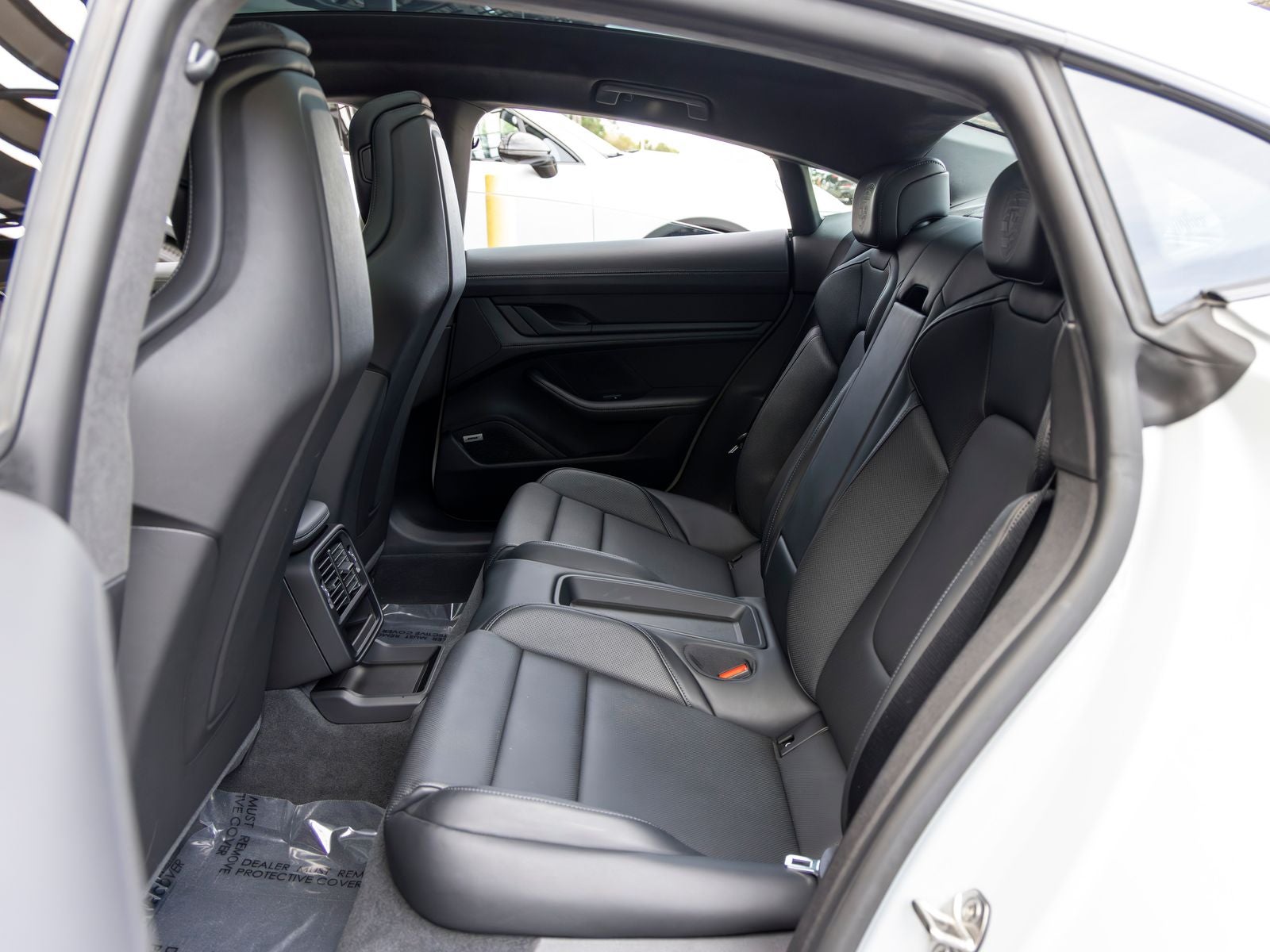 2024 Porsche Taycan Taycan GTS (MY24)