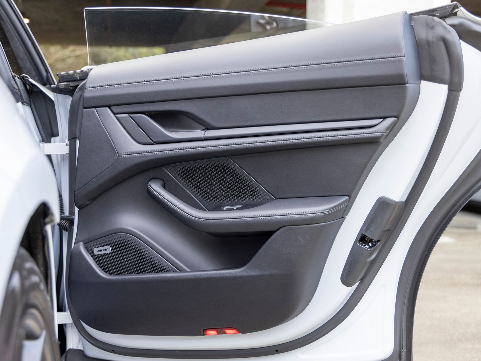 2024 Porsche Taycan Taycan GTS (MY24)