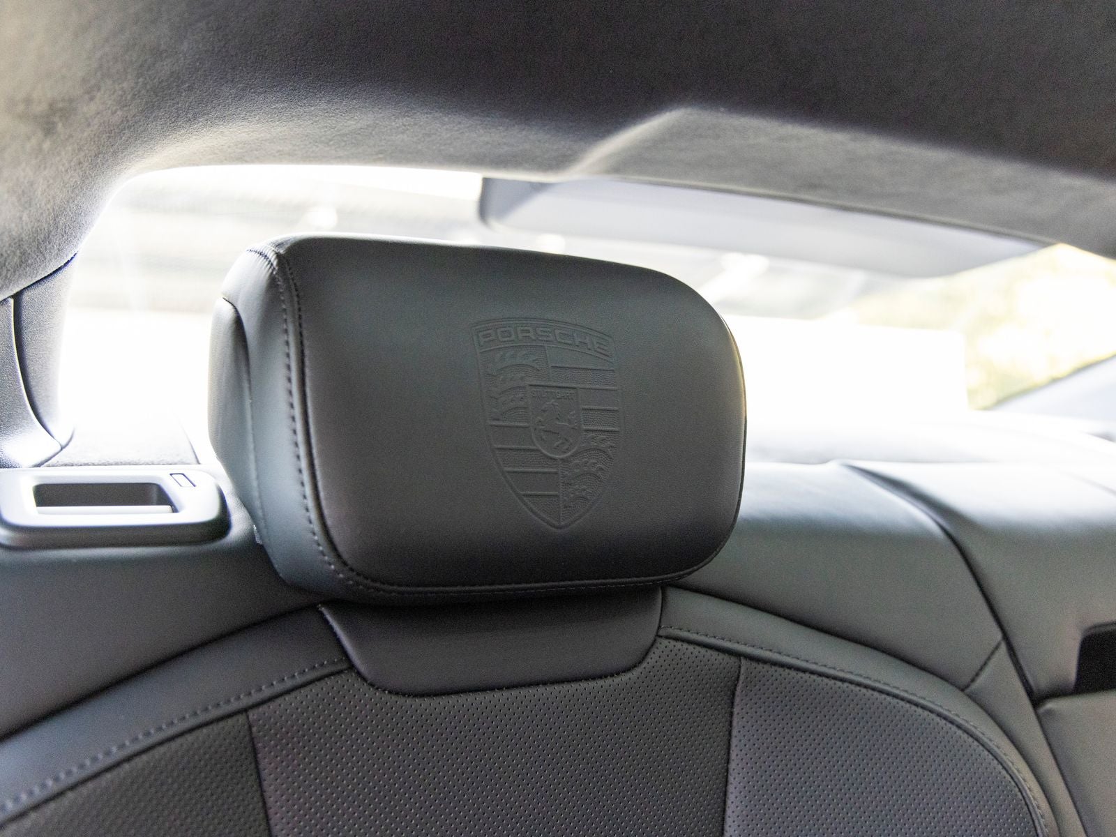 2024 Porsche Taycan Taycan GTS (MY24)