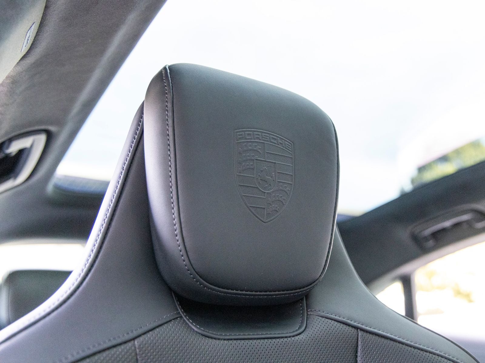 2024 Porsche Taycan Taycan GTS (MY24)