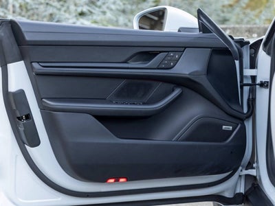 2024 Porsche Taycan Taycan GTS (MY24)