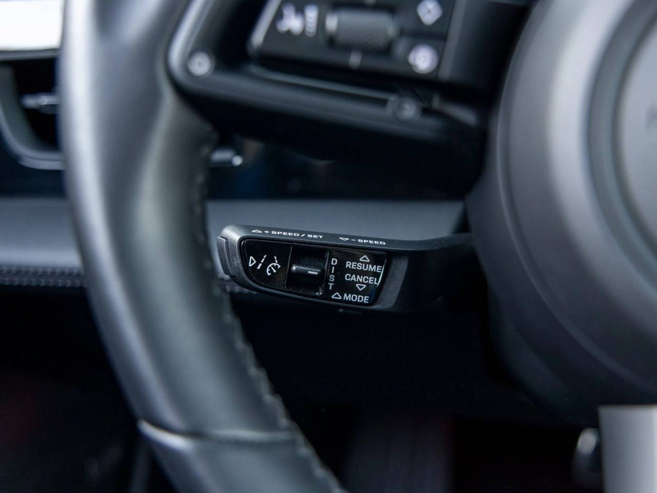 2024 Porsche Taycan Taycan GTS (MY24)