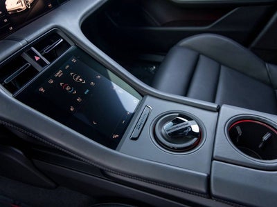 2024 Porsche Taycan Taycan GTS (MY24)