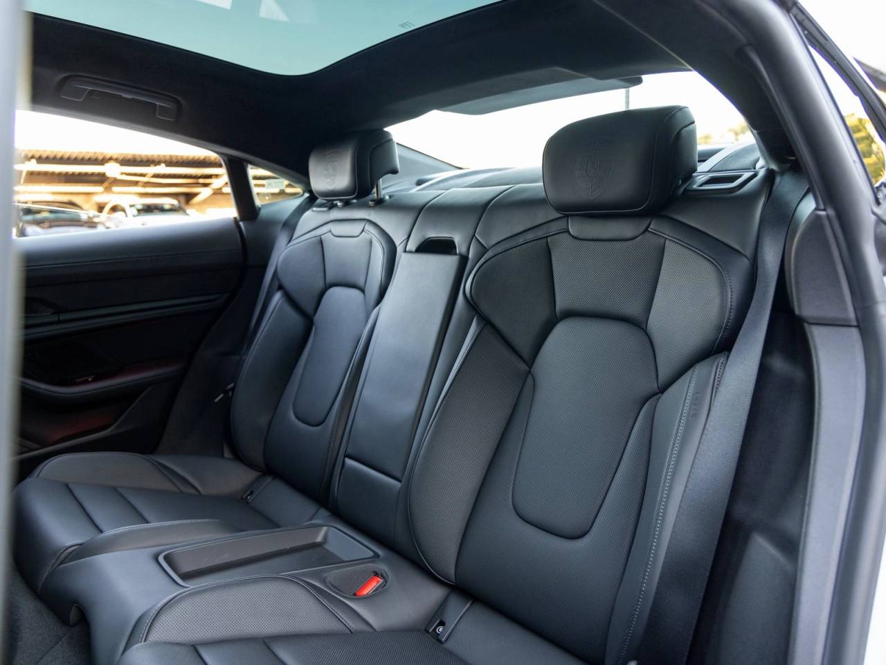 2024 Porsche Taycan Taycan GTS (MY24)