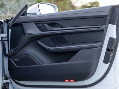 2024 Porsche Taycan Taycan GTS (MY24)