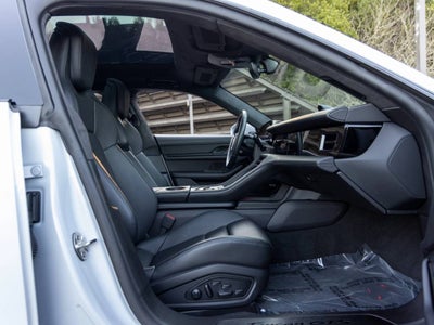 2024 Porsche Taycan Taycan GTS (MY24)