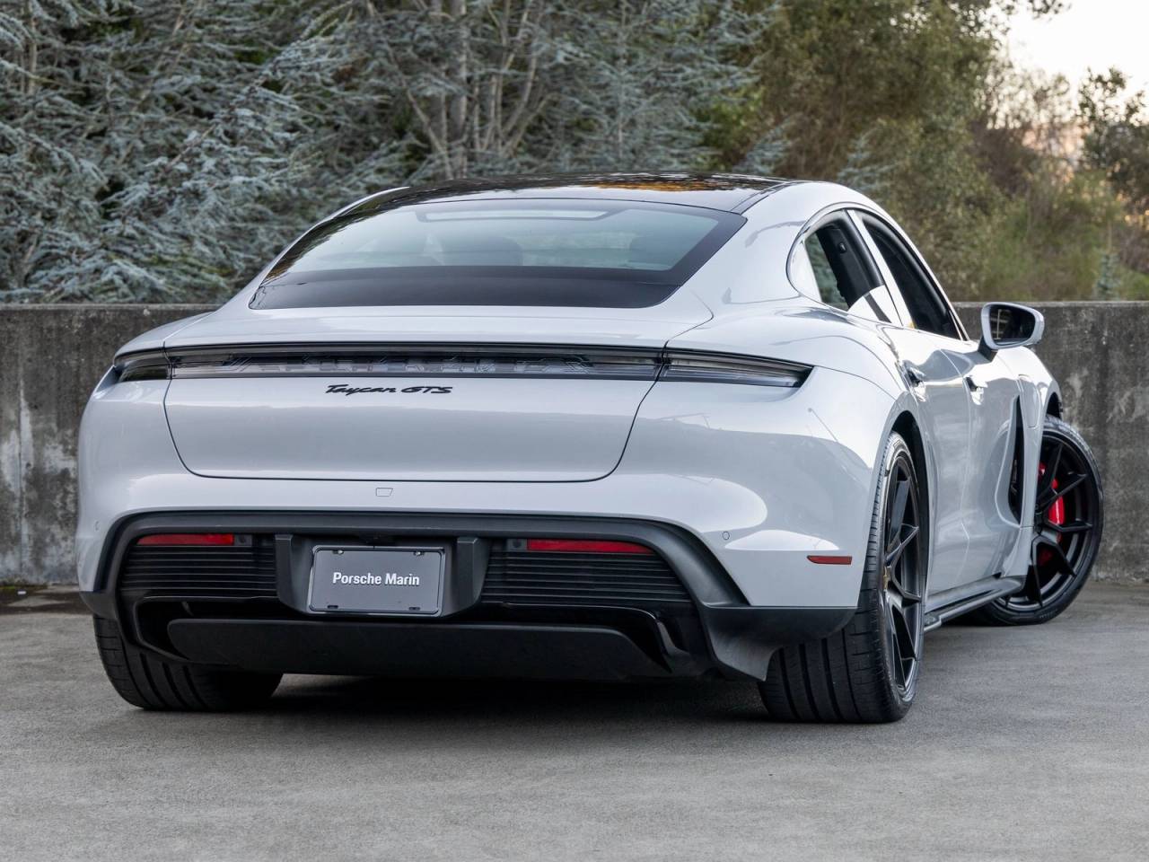 2024 Porsche Taycan Taycan GTS (MY24)