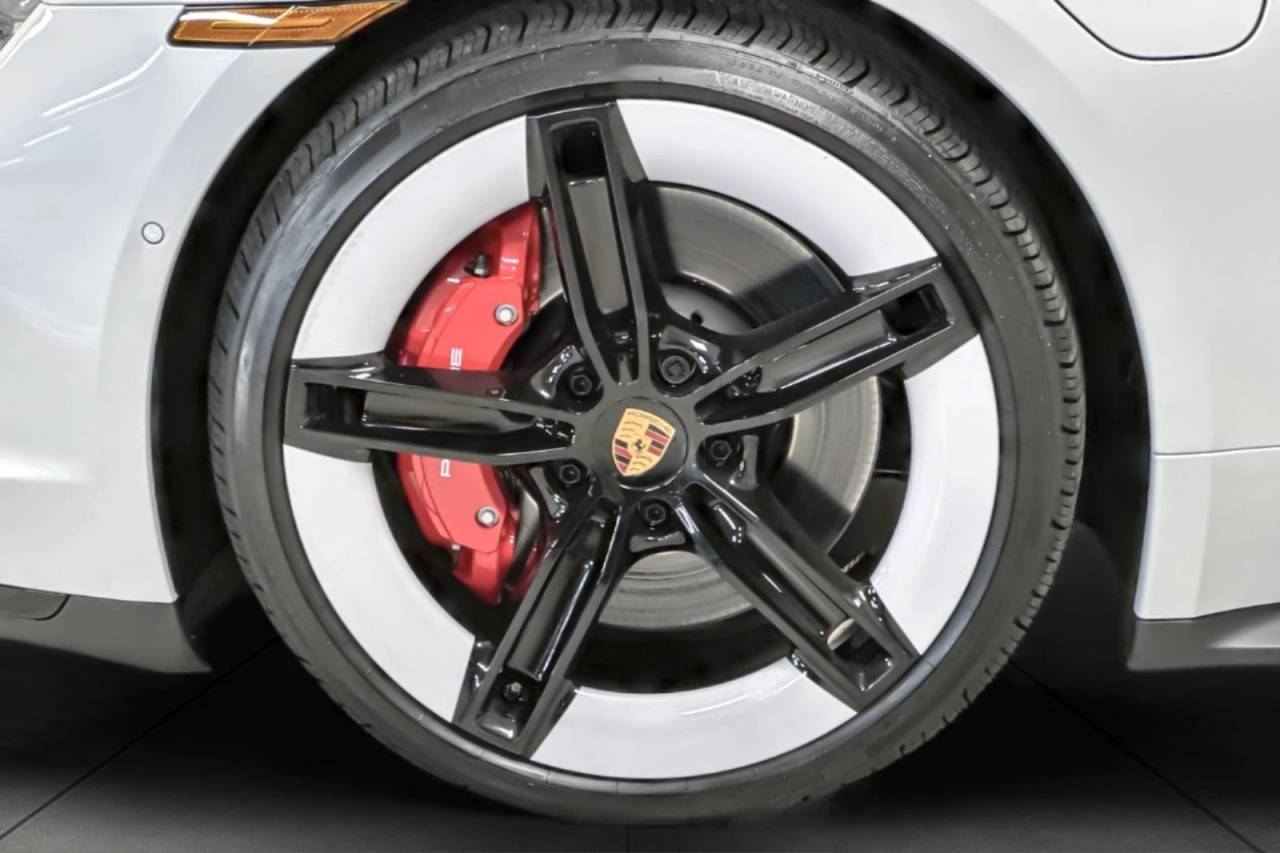 2025 Porsche Taycan Taycan GTS