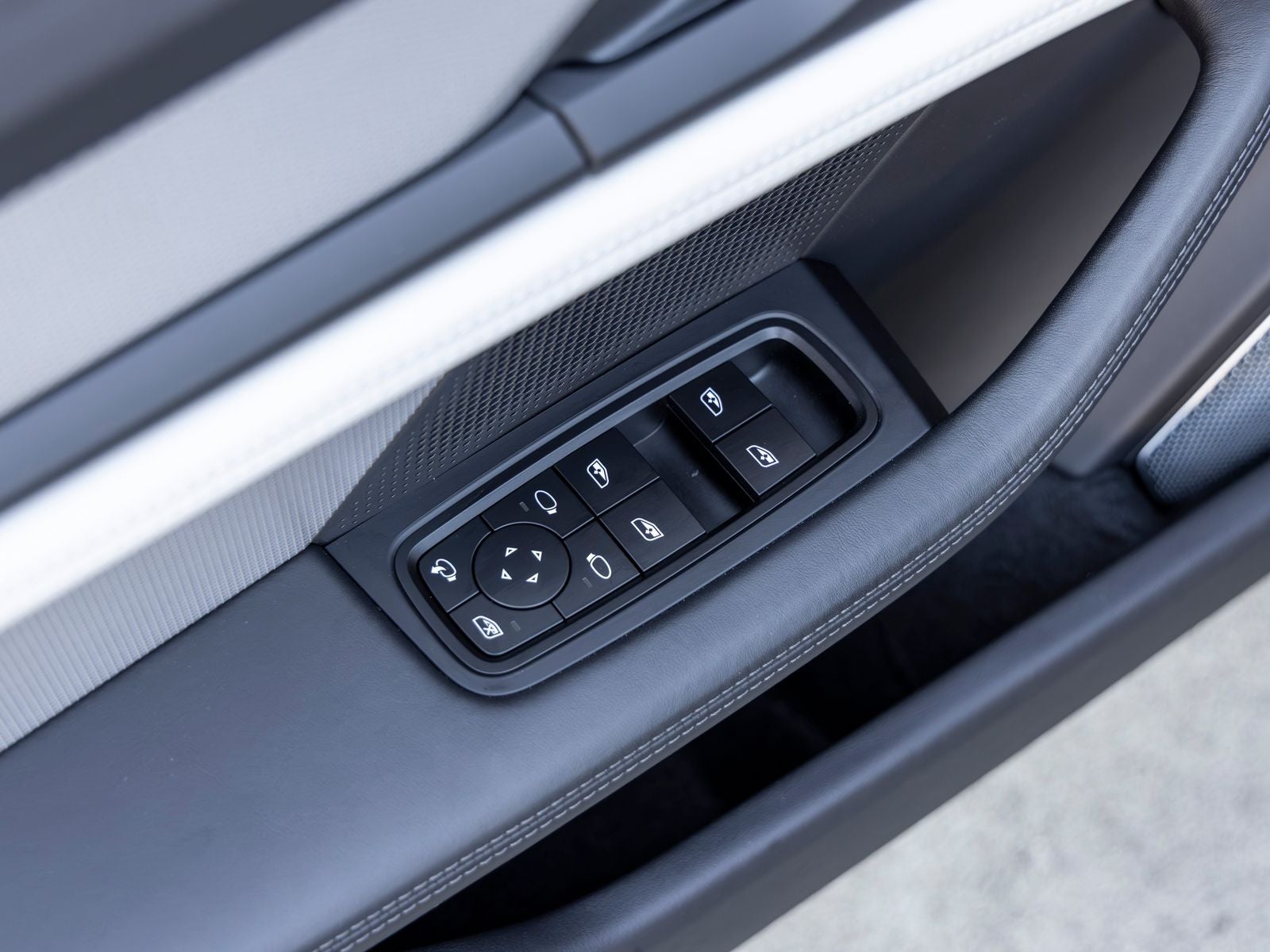 2023 Porsche Taycan Taycan GTS
