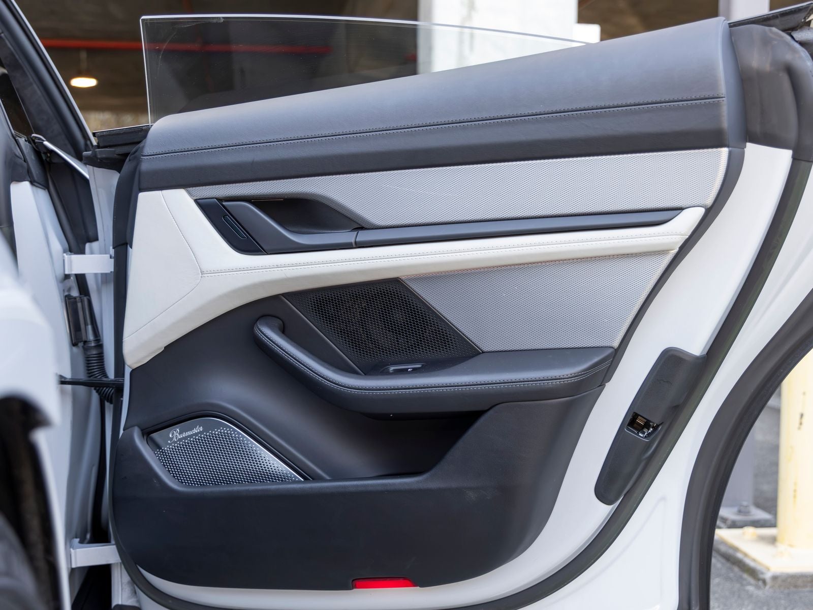 2023 Porsche Taycan Taycan GTS