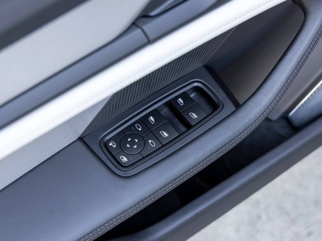 2023 Porsche Taycan Taycan GTS