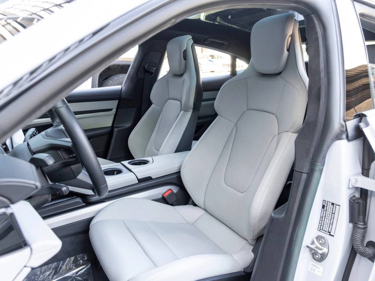 2023 Porsche Taycan Taycan GTS