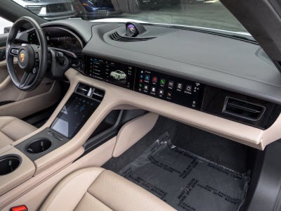 2024 Porsche Taycan Taycan GTS