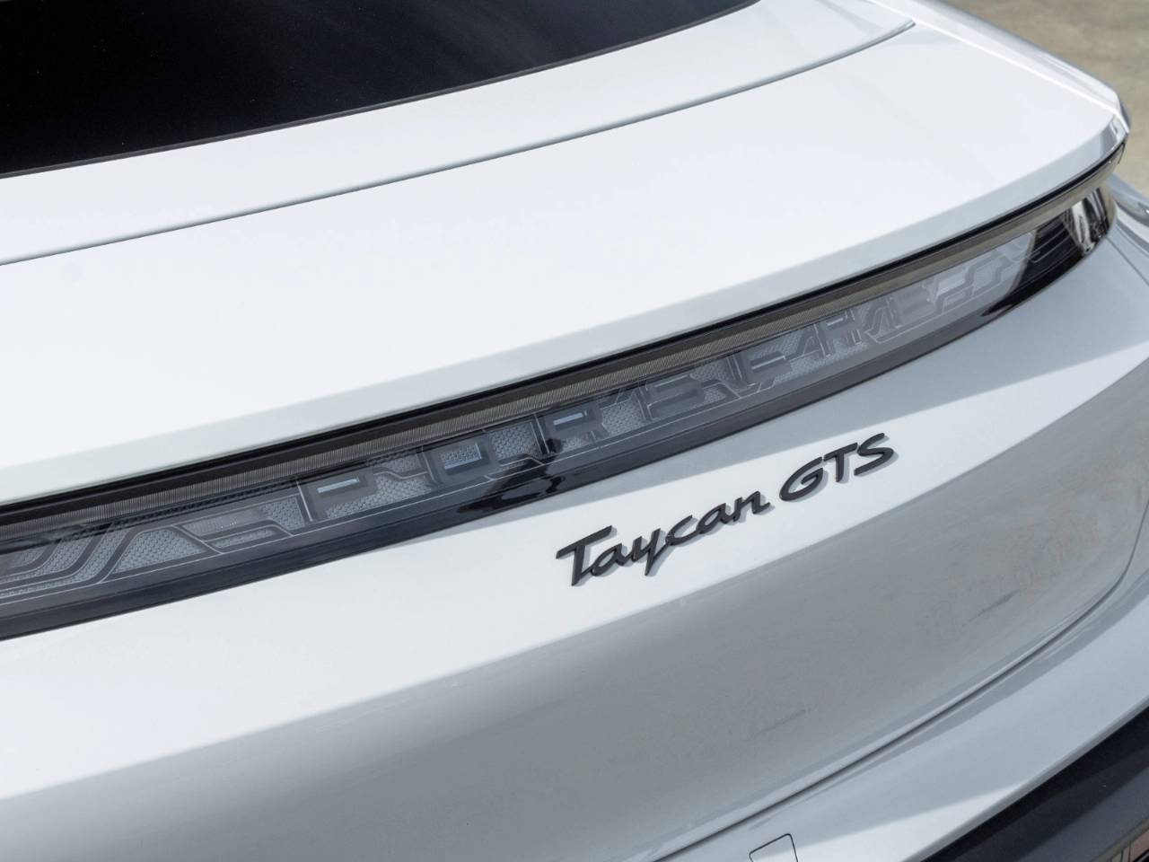 2024 Porsche Taycan Taycan GTS