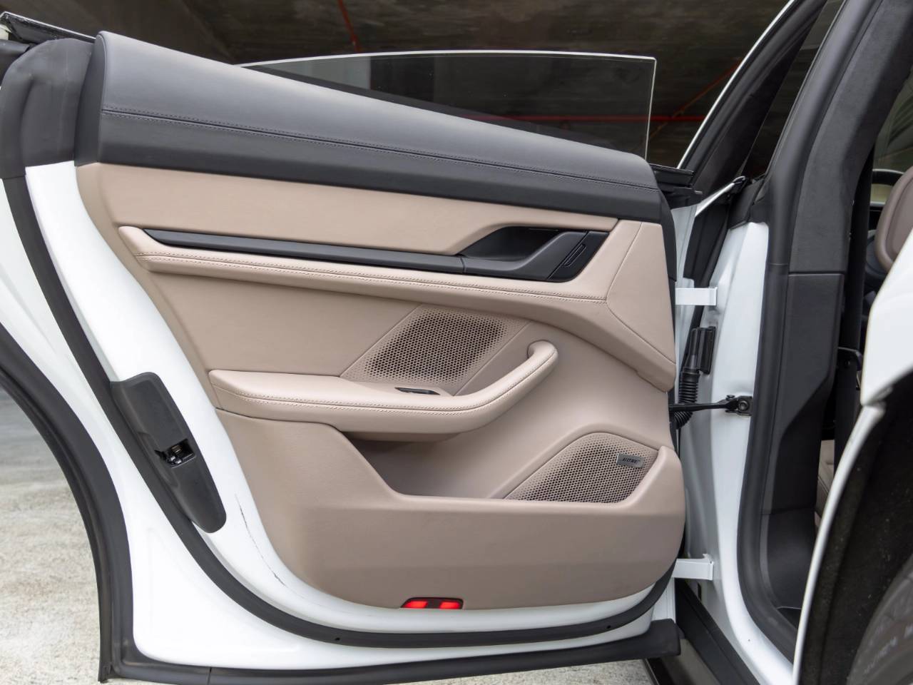 2024 Porsche Taycan Taycan GTS