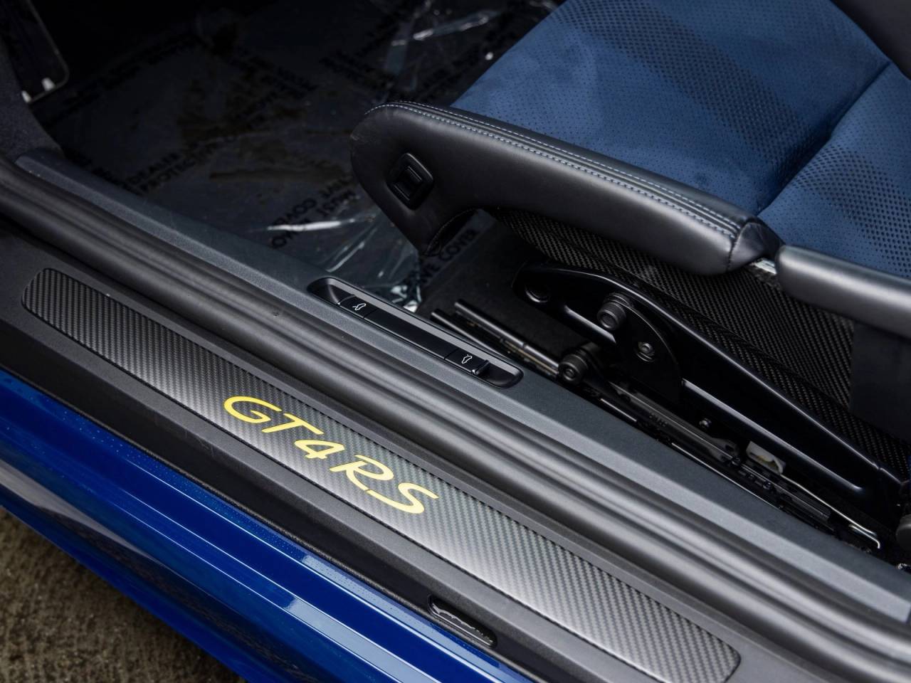 2023 Porsche 718 718 Cayman GT4 RS (MY23)