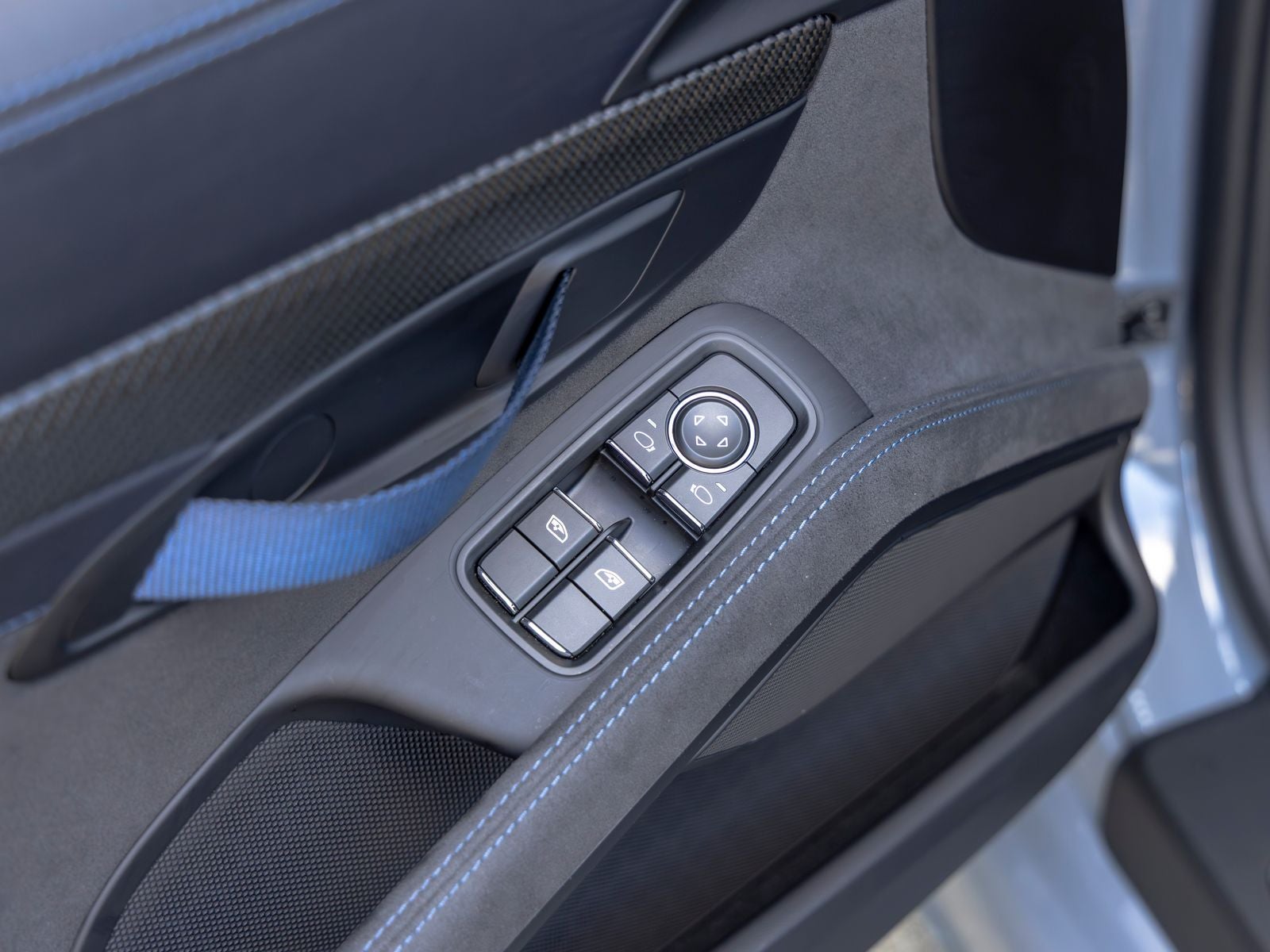 2025 Porsche 718 Cayman GT4 RS