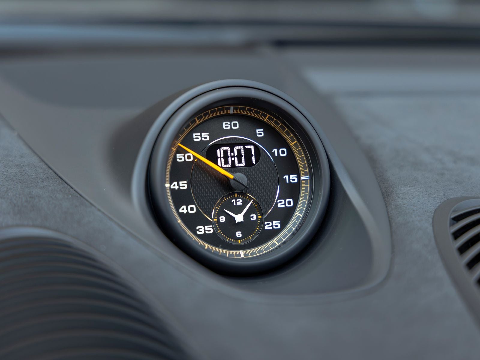 2025 Porsche 718 Cayman GT4 RS