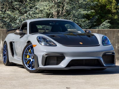 2025 Porsche 718 Cayman GT4 RS