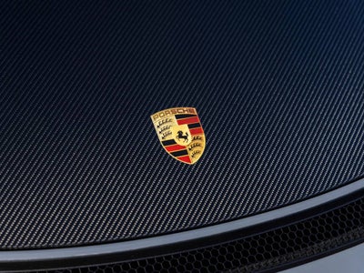 2025 Porsche 718 Cayman GT4 RS